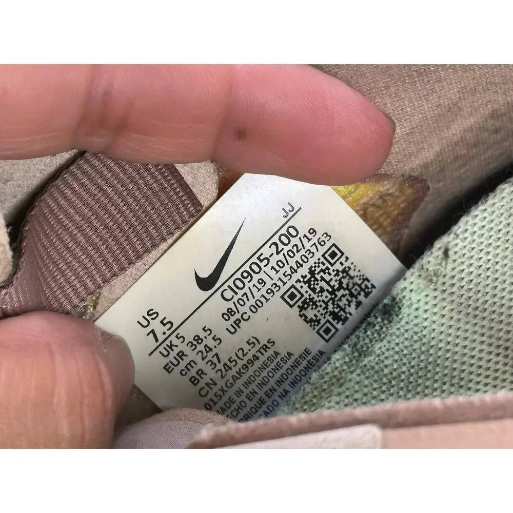 Nike Vista Lite CI0905-200 Athletic Sneaker Womens 7.5 Beige Mesh Sports Running